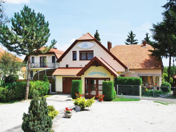Erika Apartmanhazak Хевиз Экстерьер фото